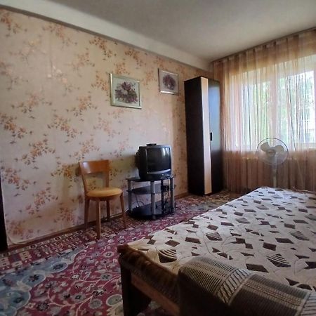 Квартира На Дегтярёвской Kiev Bagian luar foto